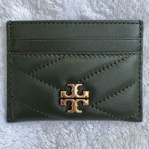 NWT Tory Burch Kira Chevron Card Case Sycamore / Rolled Gold
